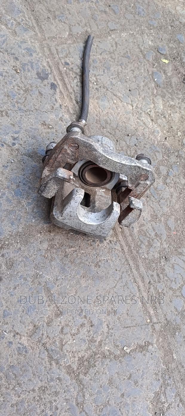 Harrier,Lexus, Vanguard, RAV4 Rear Calipers Now Available. - thumbnail 4