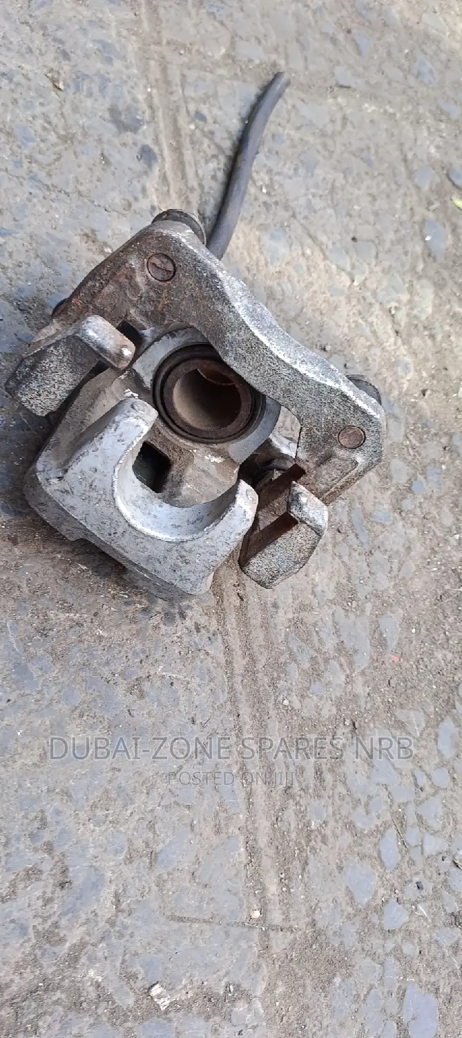 Harrier,Lexus, Vanguard, RAV4 Rear Calipers Now Available.