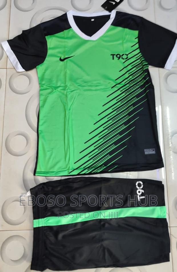 Green Quality Football Jerseys - thumbnail 3