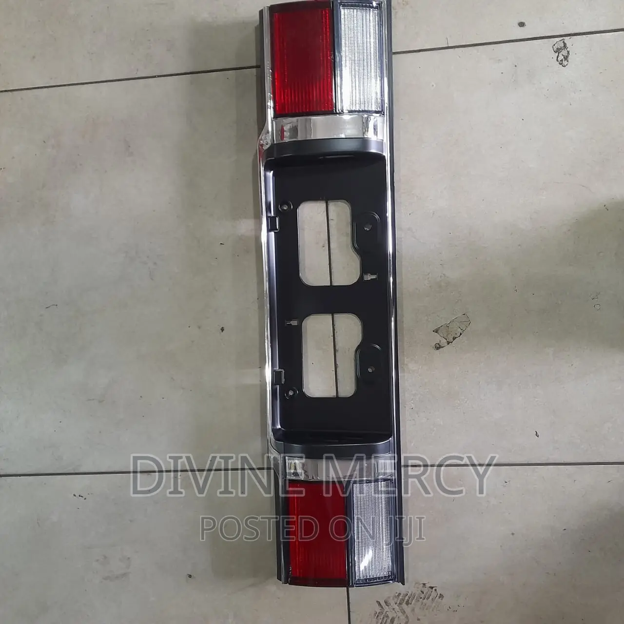 Boot Rear Refrector Toyota 90/91