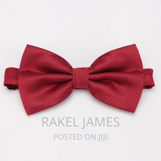 Red Bowtie - thumbnail 2