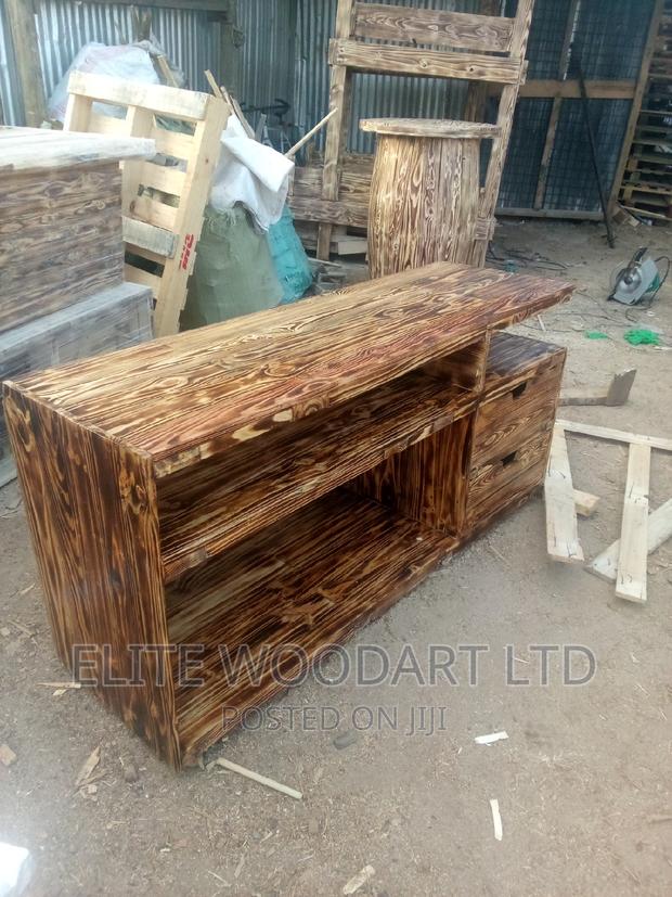 Artisanal Rustic Tv Stand