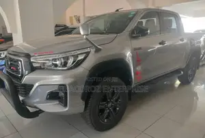 Toyota Hilux 2017 Gray