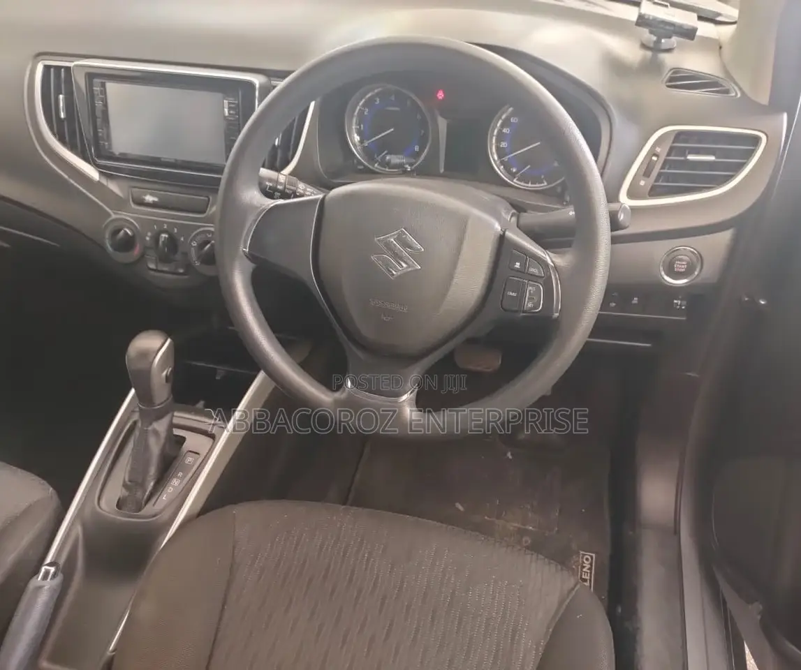 Suzuki Baleno 2017 Gray