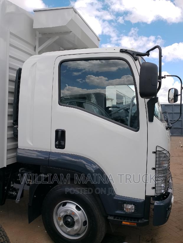 Isuzu FRR 2024 White