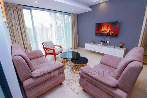 South B Airbnb - thumbnail 3