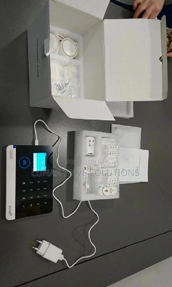 Wireless Alarm and Security System Tuya