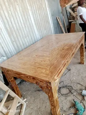 Sky Pinewood Dining Table