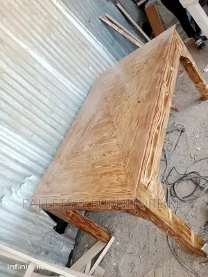 Sky Pinewood Dining Table
