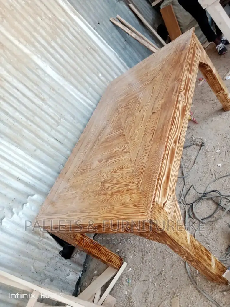 Sky Pinewood Dining Table