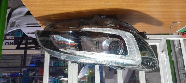 Subaru Levorg Headlight 2017 - main view