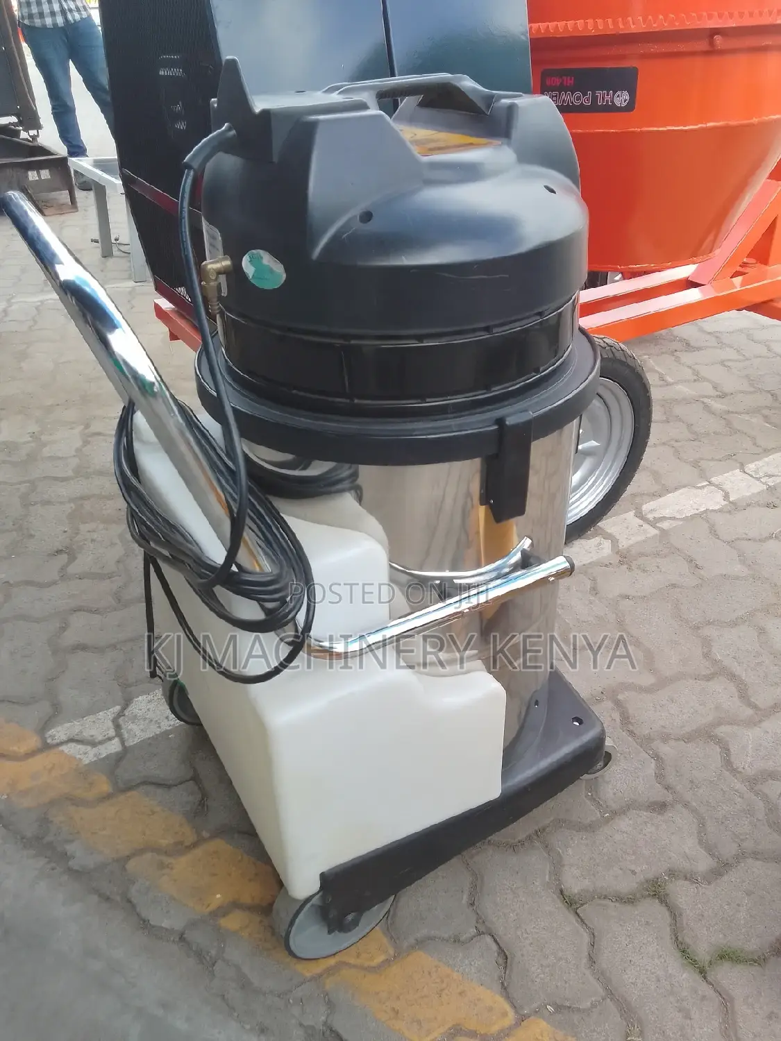 Vacuum Cleaner Wet and Dry Electric Powered