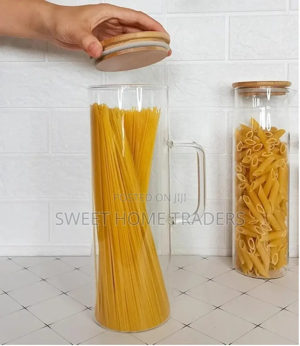 Glass Spaghetti Jar With Bamboo Lid and Handle 