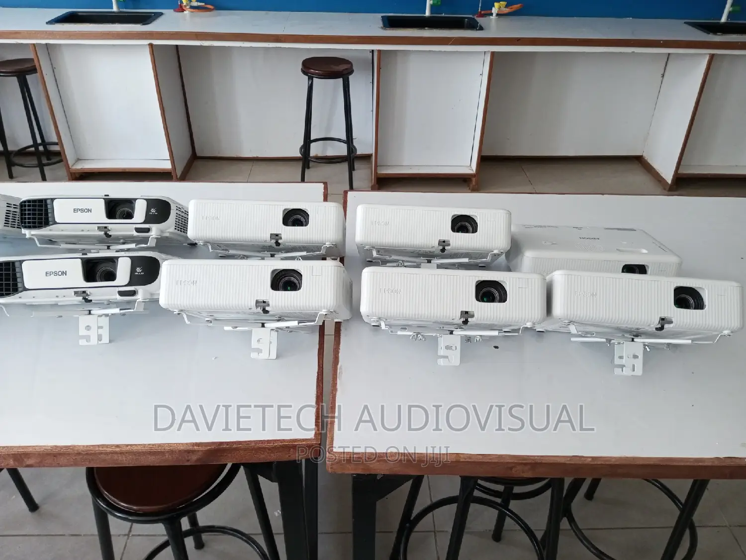 Projectors Service and Repair