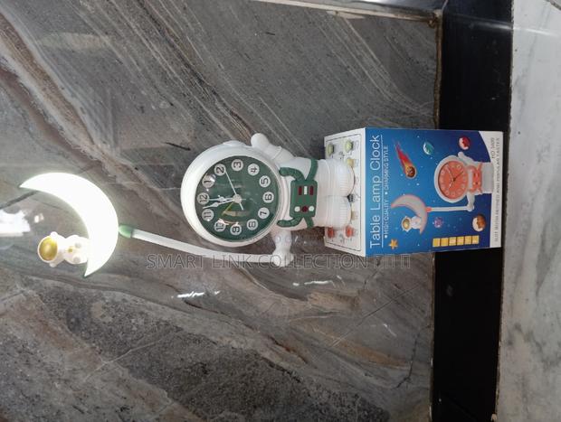 Table Lamp Clock - thumbnail 2
