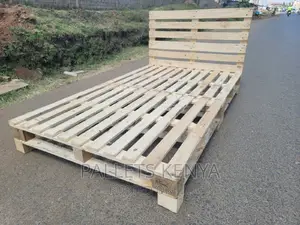Pallet Bed- 4*6 Simple and Raised Pallet Bed. (JS0.7)