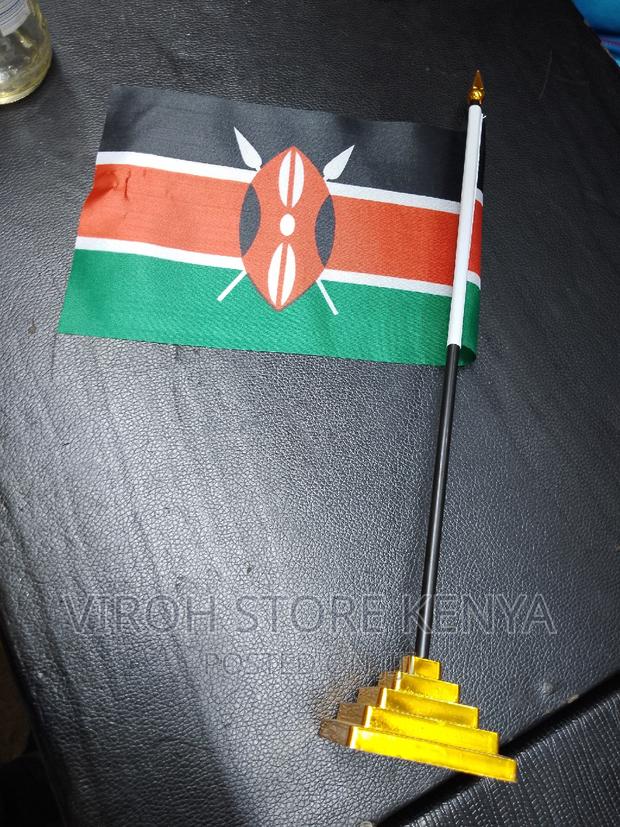 Table Top Kenyan Flag - main view