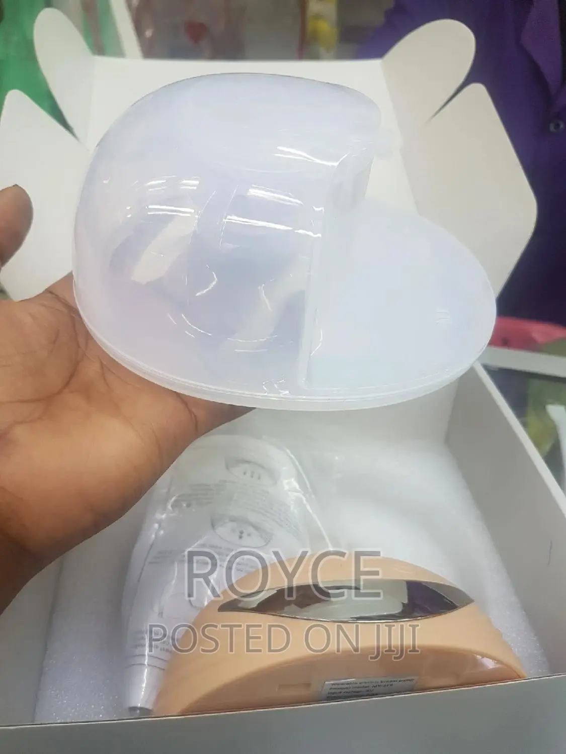 Wearable Breast Pump _(210ml)