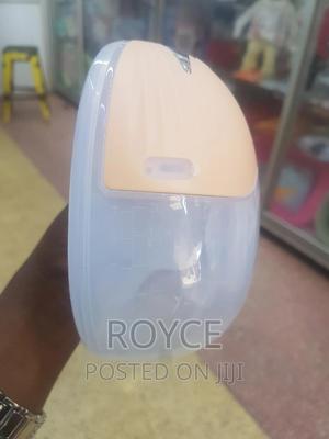 Wearable Breast Pump _(210ml) - thumbnail 2