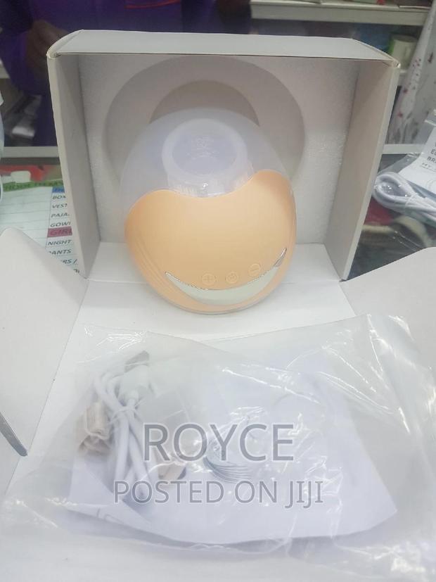 Wearable Breast Pump _(210ml) - thumbnail 4