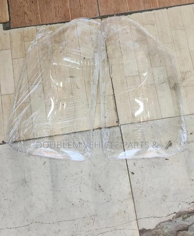 Tail Lens/Rear Lens Toyota Noah 2008 Clear