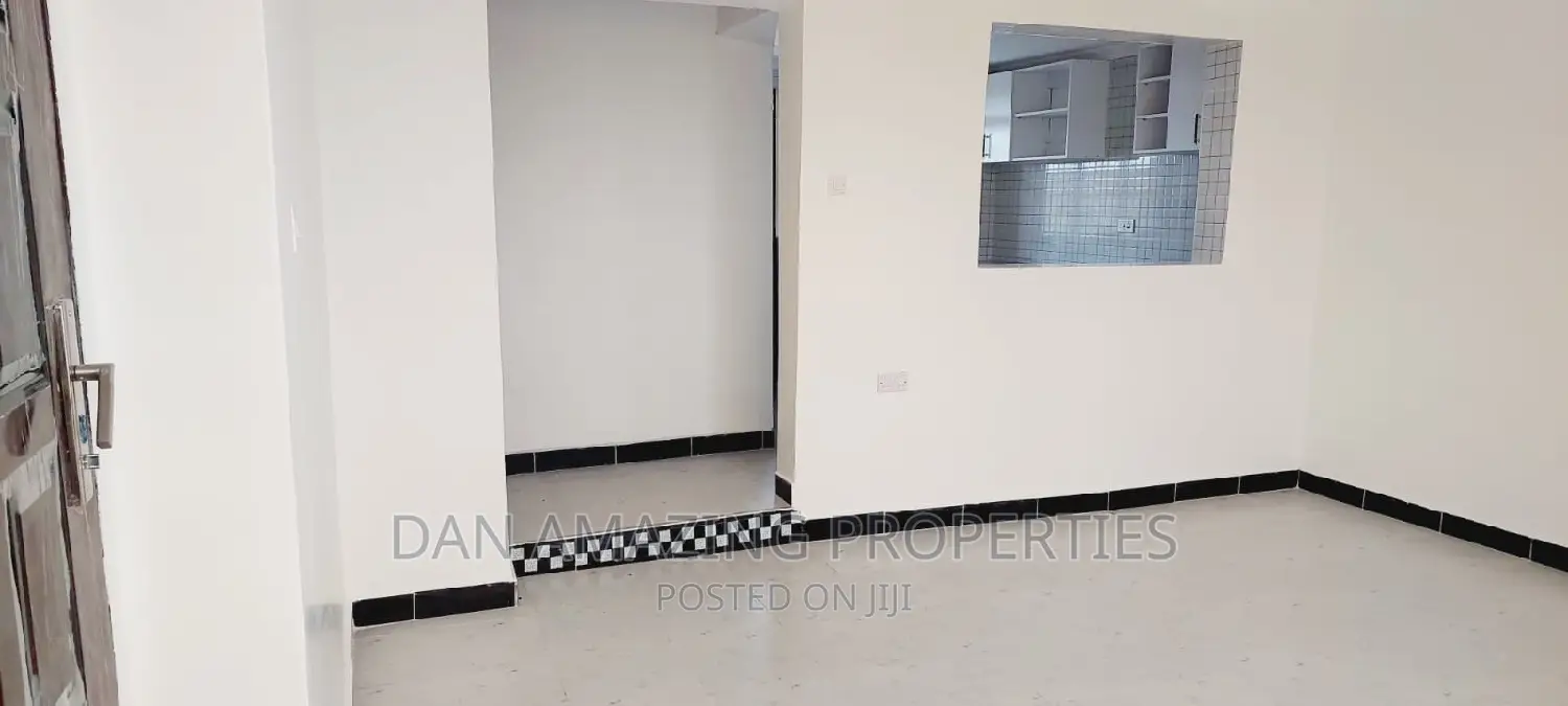 3bdrm Bungalow in Kantafu Town, Malaa for sale