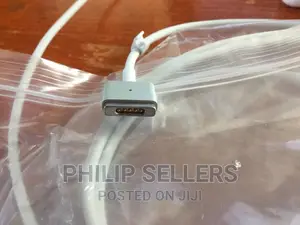 Macbook Air Magsafe 2 45W Power Adapter Charger A1436