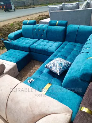 6 Seater L Shape Sofa With Puffrest