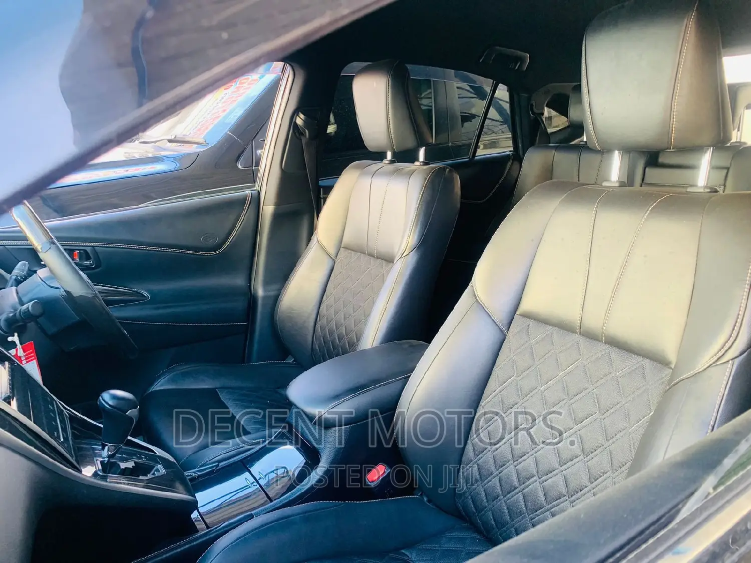 Toyota Harrier 2.0 2016 White
