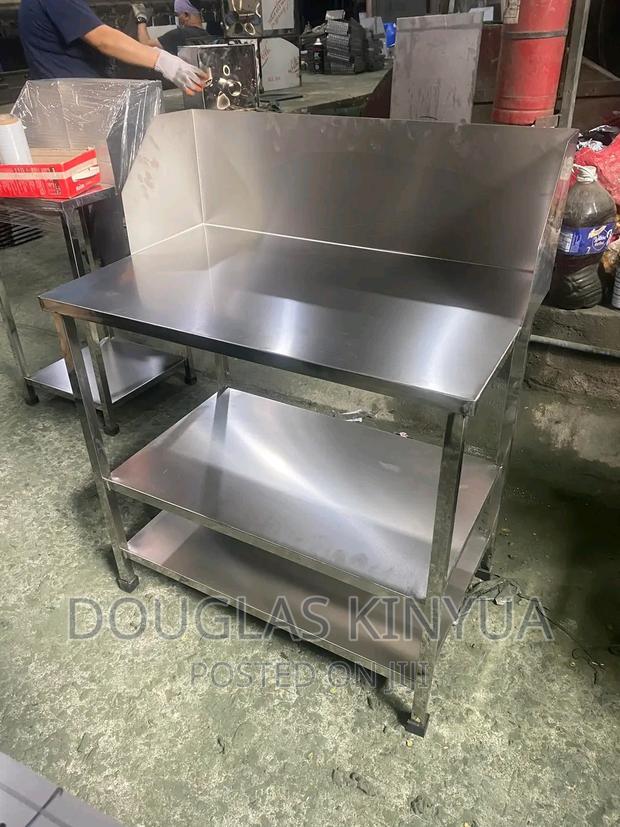 Stainless Steel Burner Working Table. - main view