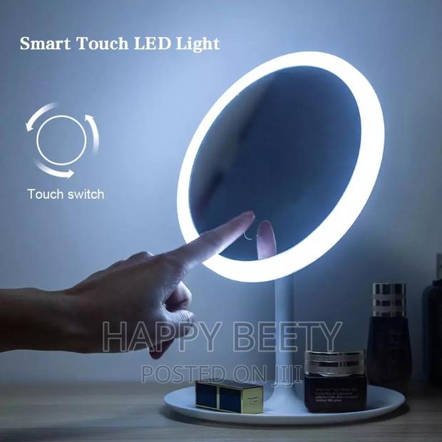 Led Vanity Makeup Mirror - main view