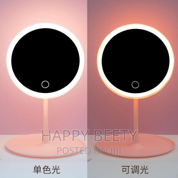 Led Vanity Makeup Mirror - thumbnail 2