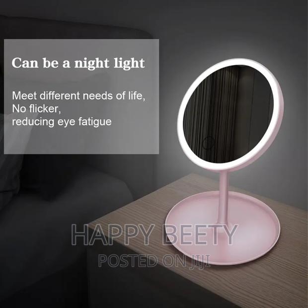 Led Vanity Makeup Mirror - thumbnail 3