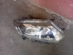 Extrail 2015 Zenon Inbuilt Head Light
