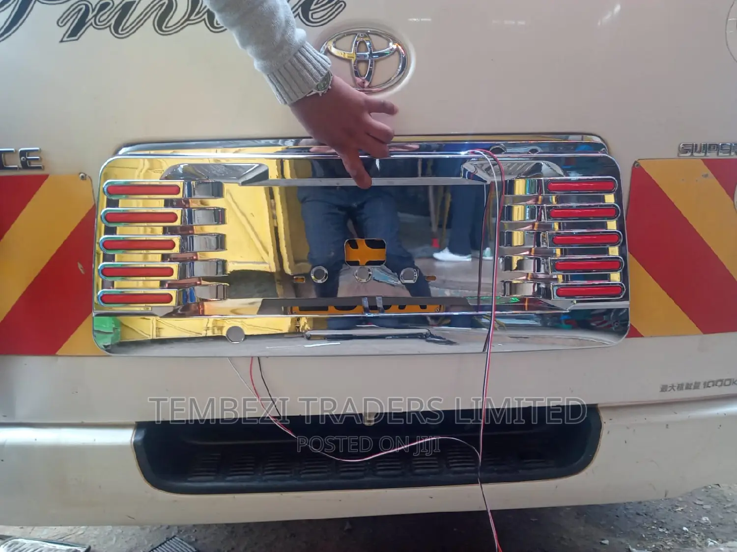 LED Chrome Number Plate Holders for Hiace