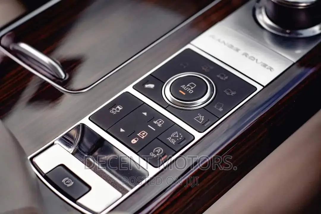 Land Rover Range Rover Vogue 2017 Black