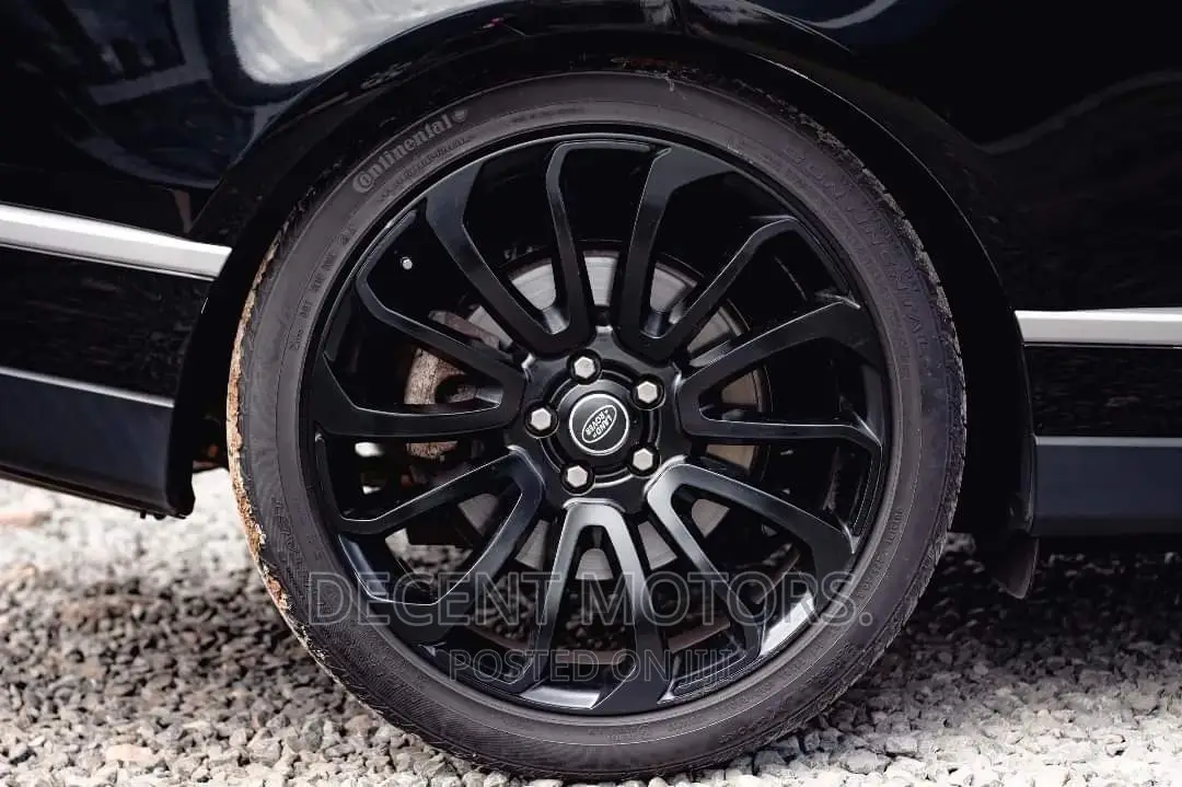 Land Rover Range Rover Vogue 2017 Black