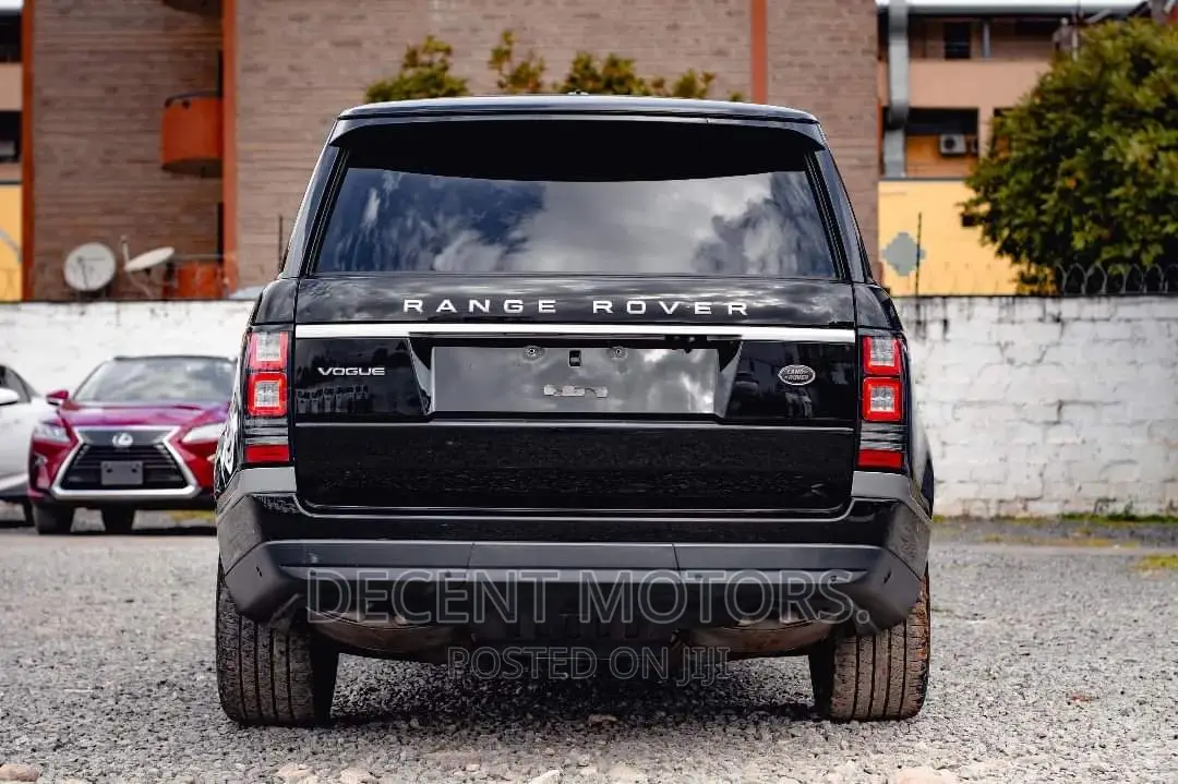 Land Rover Range Rover Vogue 2017 Black