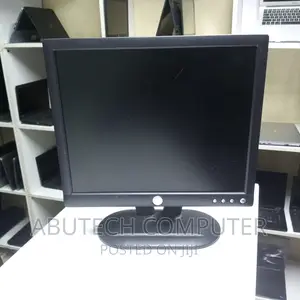 17 Inches Dell Monitor