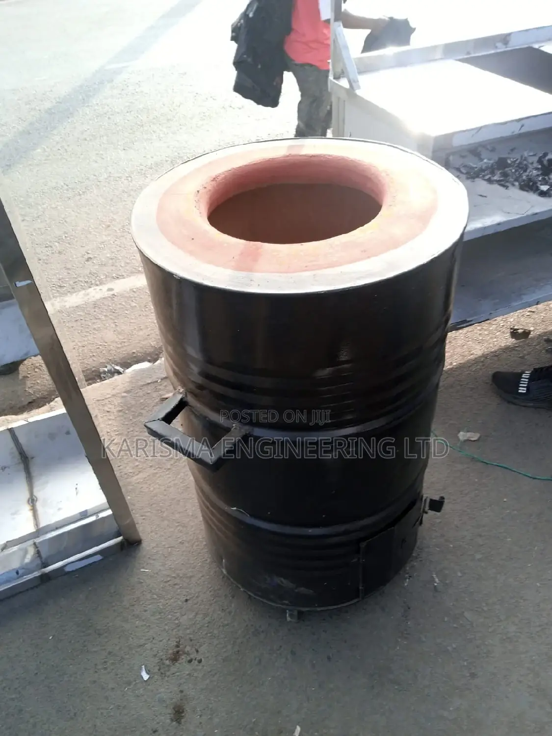Juakali Made Tandoor