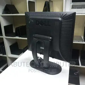 17 Inches Dell Monitor