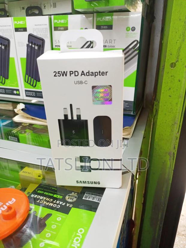 Samsung Galaxy S24 Ultra 25W Charger
