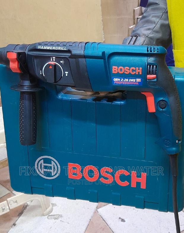 Bosch Rotary Hammer Drill 800 Watts + Free Bits - main view