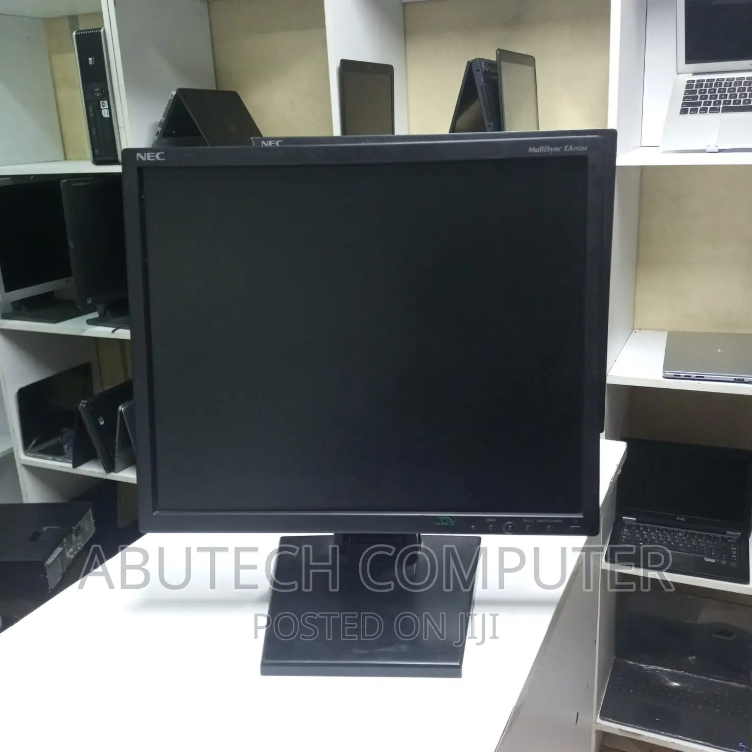 19 Inches NEC Monitor