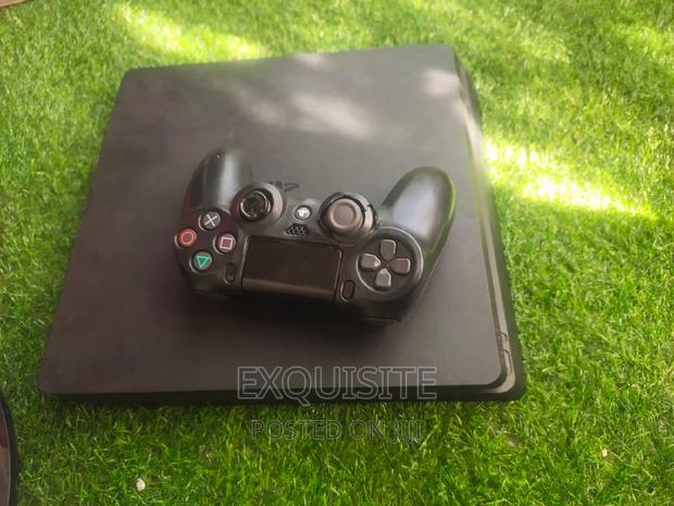 Playstation 4 Slim [ 3 FREE GAMES] - main view