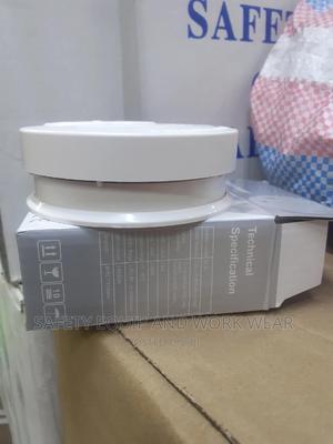 White Smoke Detector - thumbnail 2