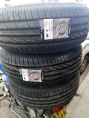 215/55r16 Lassa