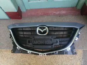 Mazda Axela Grill