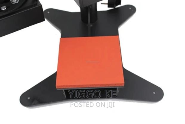 Logo Heat Press Machine - thumbnail 3