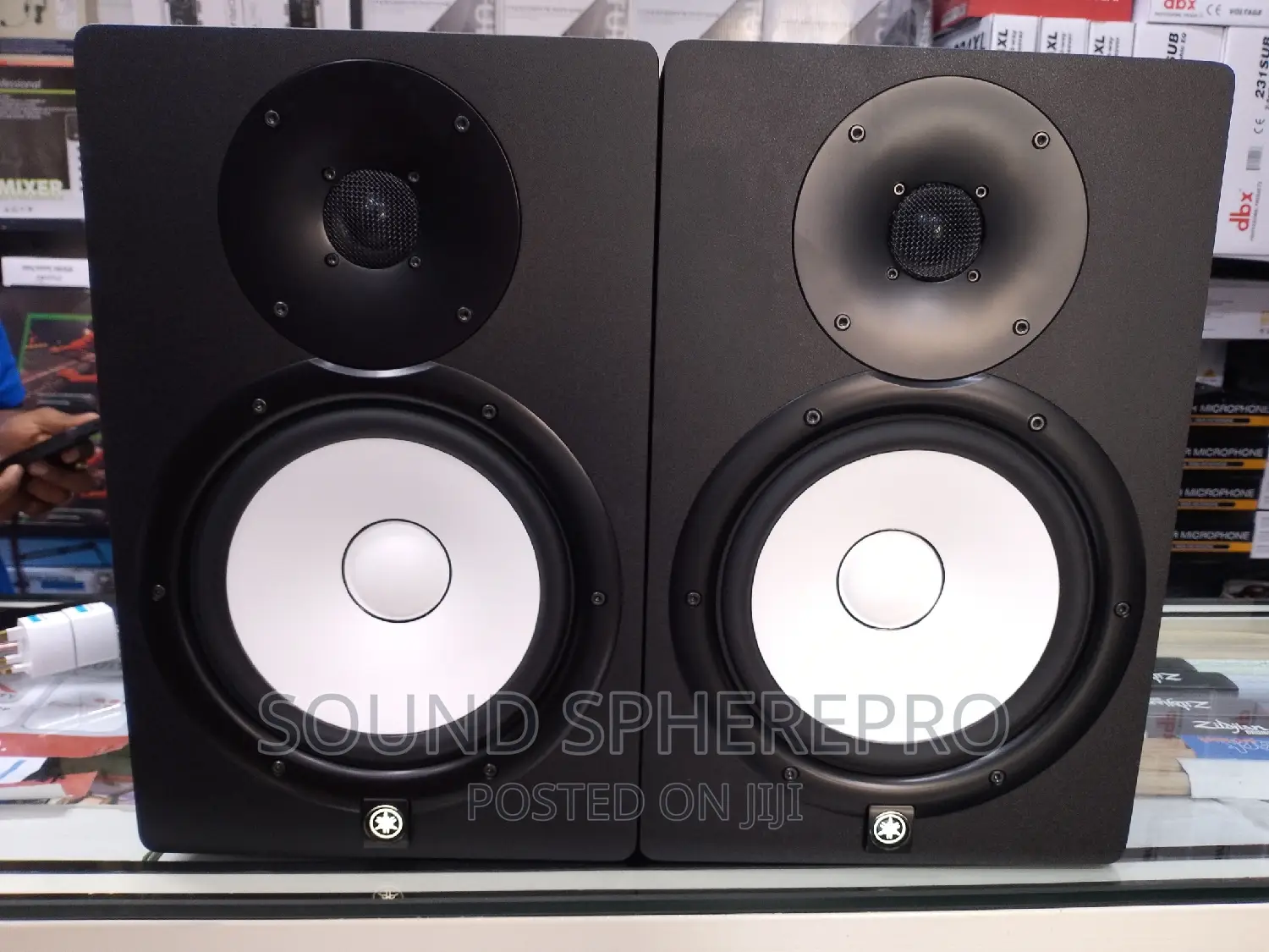 Yamaha HS8 8 Inch Monitor Speaker